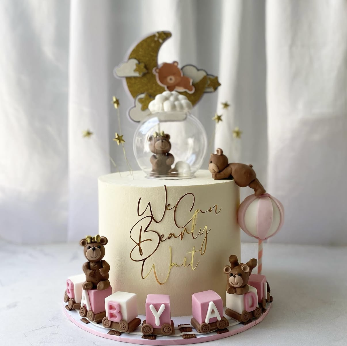 Baby shower cake design 11